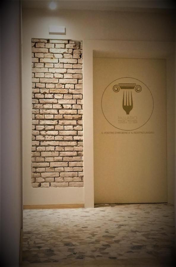 Albergo Ristorante Palladio Osteria Dal 1900 Fratta Polesine Bagian luar foto